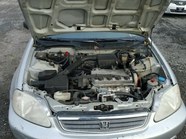 2HGEJ6618XH515549 - 1999 HONDA CIVIC BASE 银色 照片 7