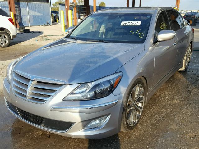 KMHGC4DH8CU162500 - 2012 HYUNDAI GENESIS 5. GRAY photo 2