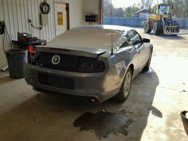 1ZVBP8AMXE5251717 - 2014 FORD MUSTANG GRAY photo 4