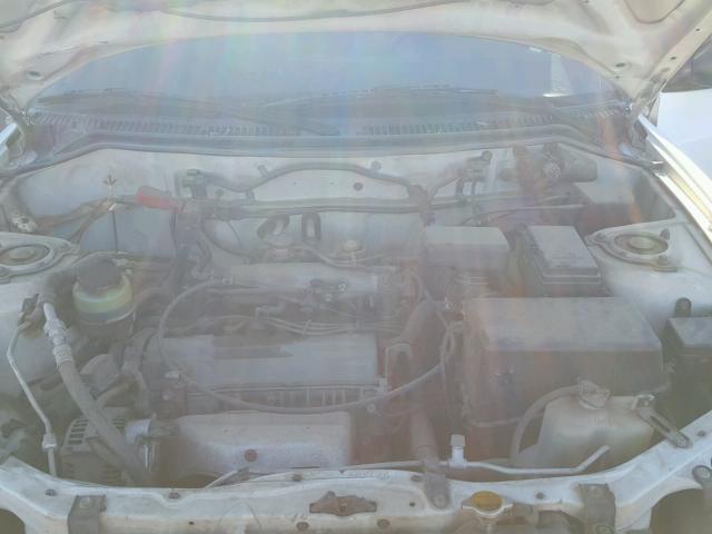 JT3GP10V7W7030550 - 1998 TOYOTA RAV4 WHITE photo 7