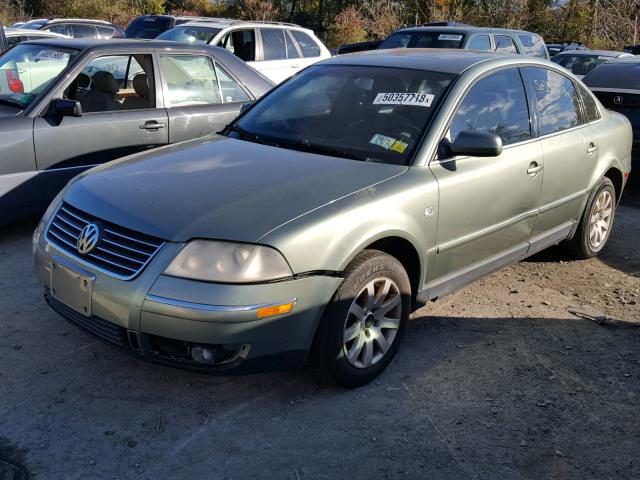 WVWPH63BX3P272140 - 2003 VOLKSWAGEN PASSAT GLS GREEN photo 2