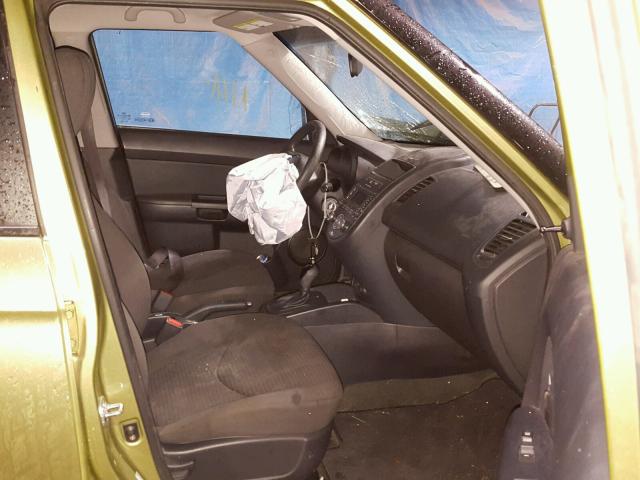 KNDJT2A51C7450205 - 2012 KIA SOUL GREEN photo 5