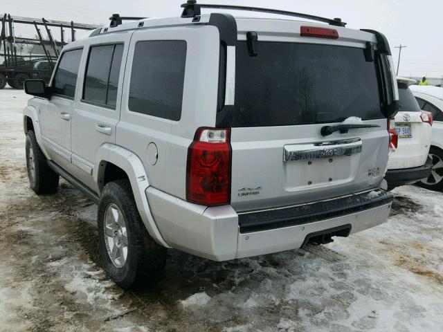 1J8HG58266C301258 - 2006 JEEP COMMANDER SILVER photo 3