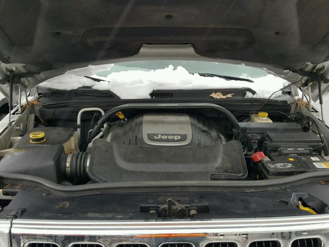 1J8HG58266C301258 - 2006 JEEP COMMANDER ვერცხლისფერი ფოტო 7