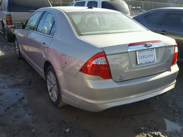 3FAHP0JA7AR315701 - 2010 FORD FUSION SEL GOLD photo 3