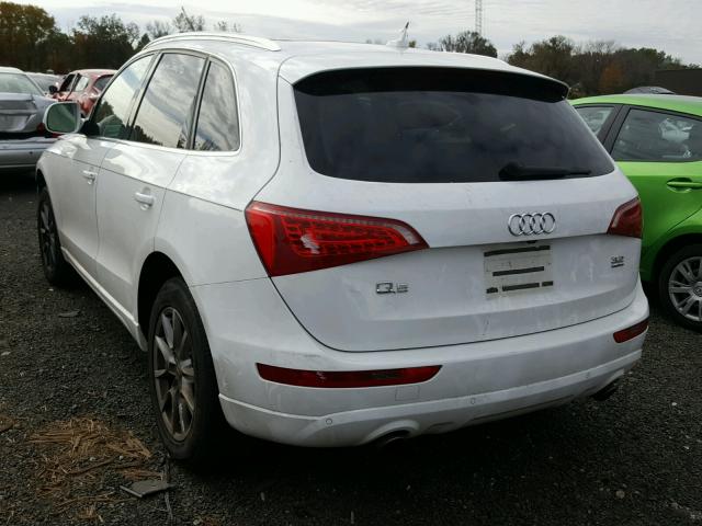 WA1KK78R59A026285 - 2009 AUDI Q5 3.2 WHITE photo 3