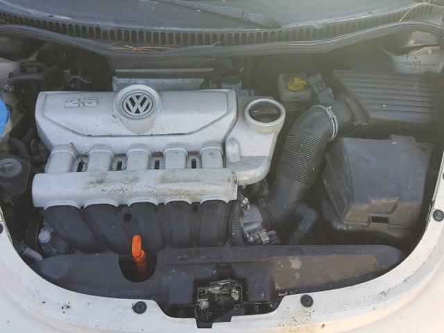 3VWRF31Y98M403251 - 2008 VOLKSWAGEN NEW BEETLE კრემისფერი ფოტო 7