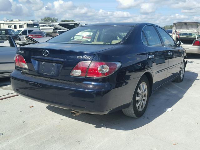 JTHBF30G525007276 - 2002 LEXUS ES 300 BLUE photo 4