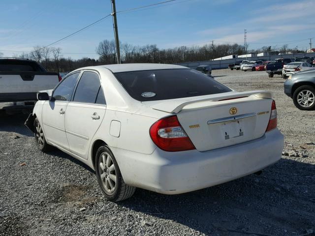 4T1BE32K83U124858 - 2003 TOYOTA CAMRY LE WHITE photo 3