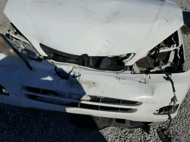 4T1BE32K83U124858 - 2003 TOYOTA CAMRY LE WHITE photo 7