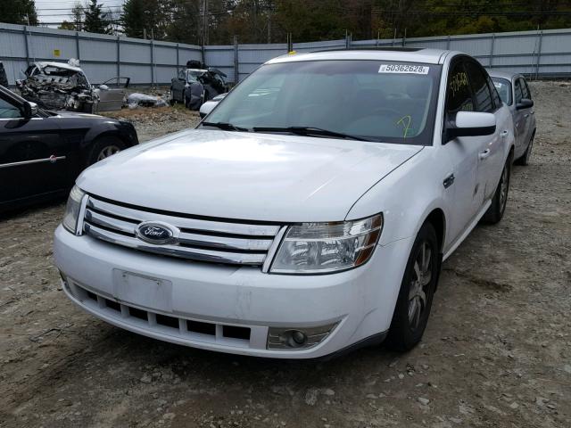 1FAHP24W68G174169 - 2008 FORD TAURUS SEL WHITE photo 2