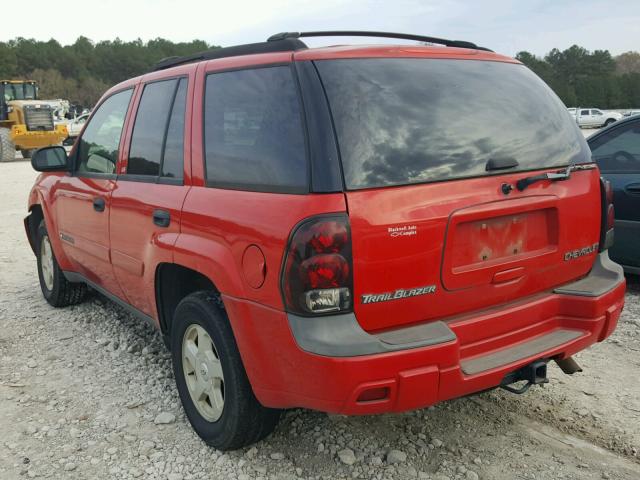 1GNDS13S822471942 - 2002 CHEVROLET TRAILBLAZE RED photo 3