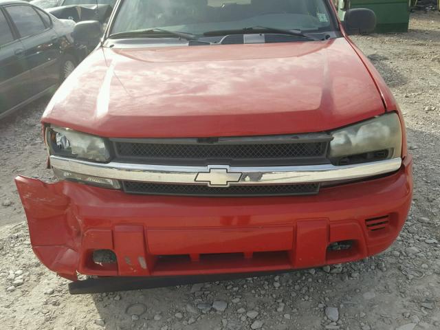 1GNDS13S822471942 - 2002 CHEVROLET TRAILBLAZE RED photo 7