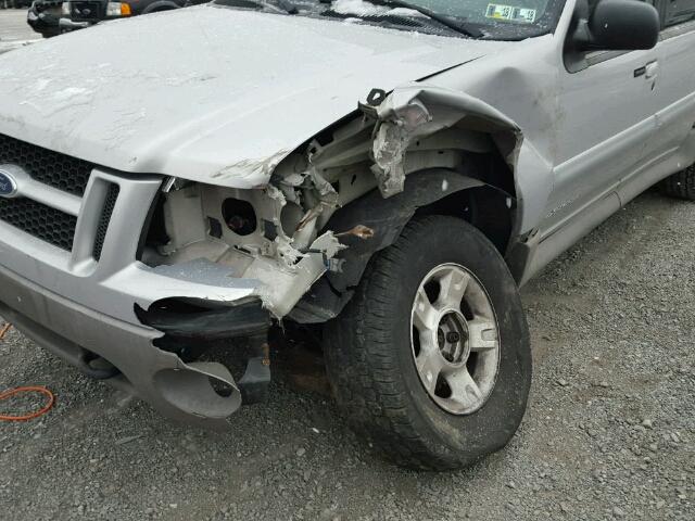 1FMZU77E82UC24064 - 2002 FORD EXPLORER S SILVER photo 9