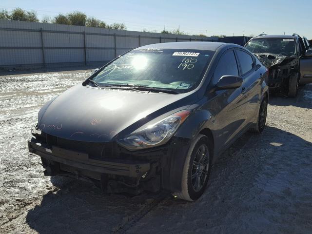 5NPDH4AE1DH180190 - 2013 HYUNDAI ELANTRA GL GRAY photo 2