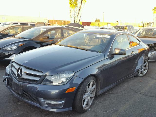 WDDGJ4HB1DF972465 - 2013 MERCEDES-BENZ C 250 GRAY photo 2