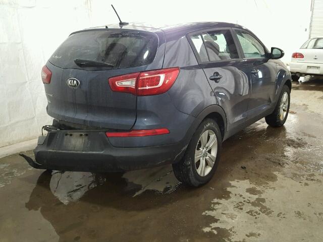 KNDPBCA24D7440567 - 2013 KIA SPORTAGE L BLUE photo 4