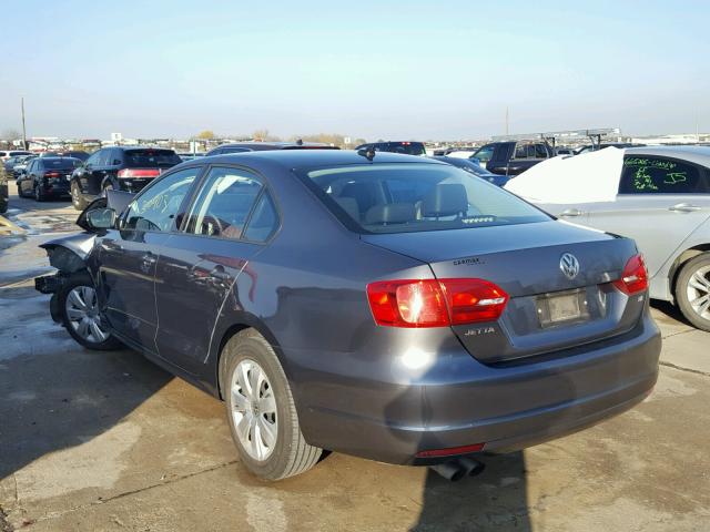 3VWD07AJ4EM396856 - 2014 VOLKSWAGEN JETTA SE CHARCOAL photo 3