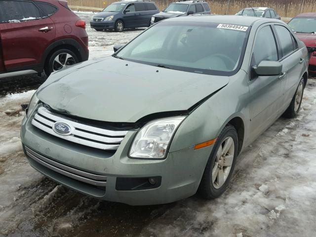 3FAHP07Z88R247352 - 2008 FORD FUSION SE GRAY photo 2