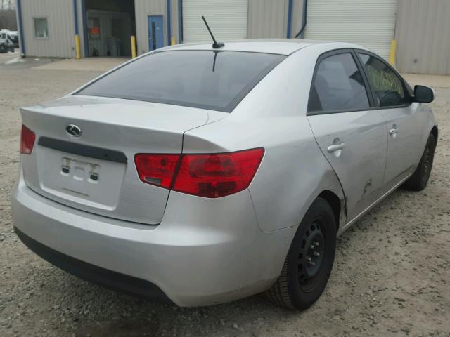 KNAFT4A26A5105149 - 2010 KIA FORTE LX SILVER photo 4