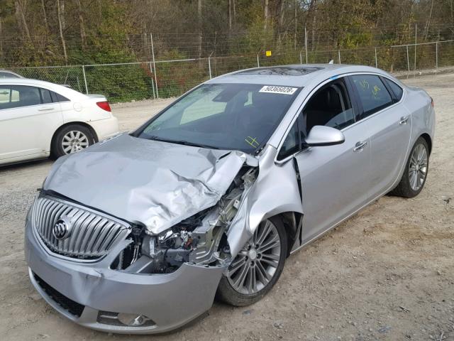 1G4PT5SV4E4132394 - 2014 BUICK VERANO PRE SILVER photo 2