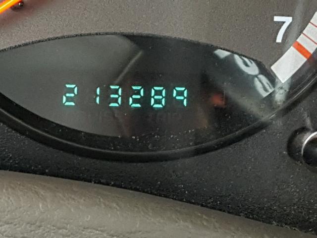 1J4GL38K05W558250 - 2005 JEEP LIBERTY RE BROWN photo 8