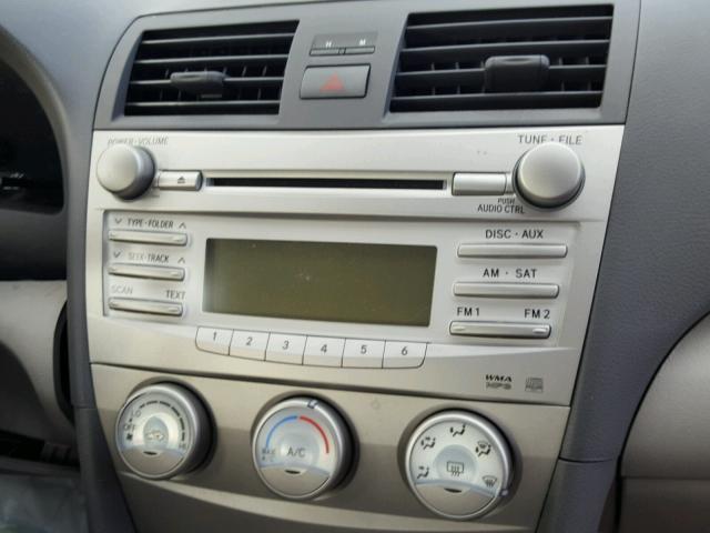 4T1BK3EK7BU616364 - 2011 TOYOTA CAMRY SE GRAY photo 9