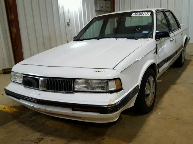 1G3AJ55M4S6430060 - 1995 OLDSMOBILE CIERA SL WHITE photo 2