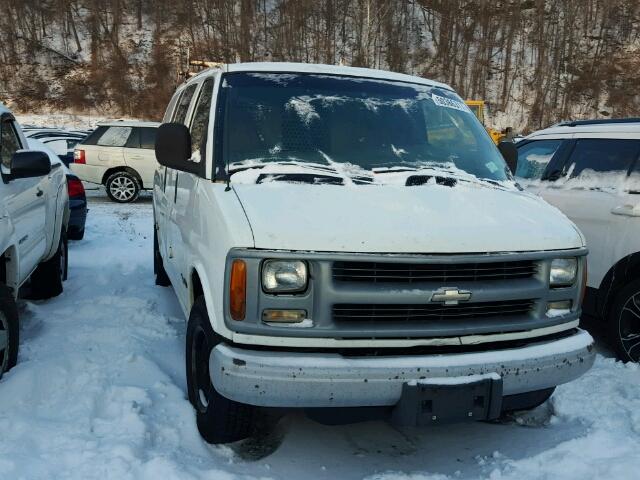 1GCHG35F2Y1152896 - 2000 CHEVROLET EXPRESS G3 WHITE photo 1