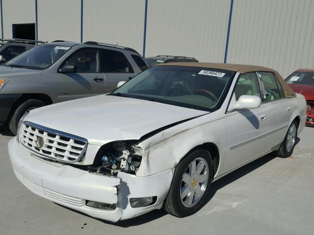 1G6KF57924U178678 - 2004 CADILLAC DEVILLE DT WHITE photo 2