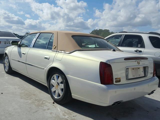 1G6KF57924U178678 - 2004 CADILLAC DEVILLE DT WHITE photo 3