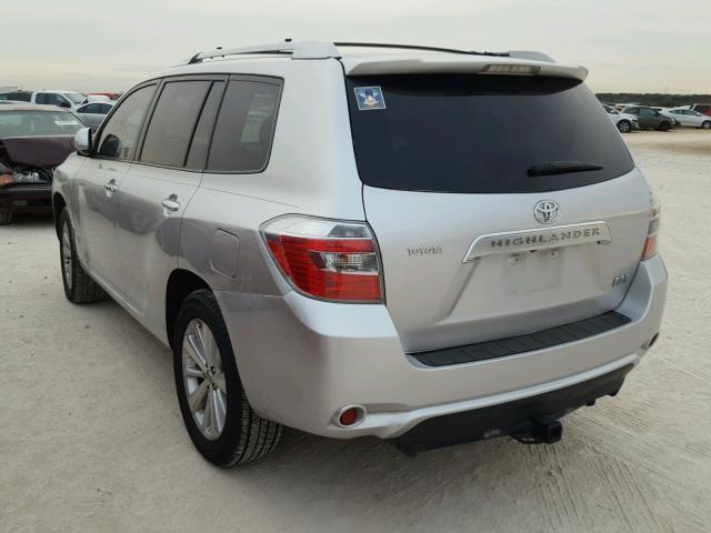 JTEEW41A382020998 - 2008 TOYOTA HIGHLANDER SILVER photo 3