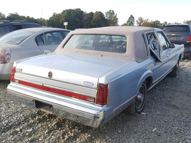 1LNBM81F4JY666226 - 1988 LINCOLN TOWN CAR BLUE photo 4