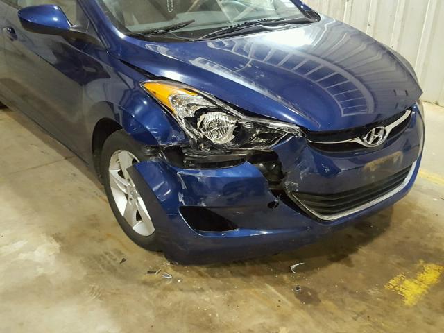 KMHDH4AE5DU593621 - 2013 HYUNDAI ELANTRA GL BLUE photo 9