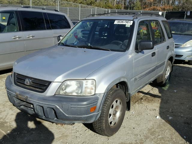 JHLRD1844YC025716 - 2000 HONDA CR-V LX SILVER photo 2