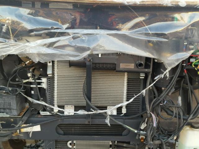 1F6NF53YX70A04217 - 2008 FORD SUPER DUTY WHITE photo 9