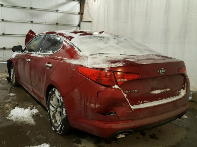 KNAGM4A78B5093147 - 2011 KIA OPTIMA LX RED photo 3