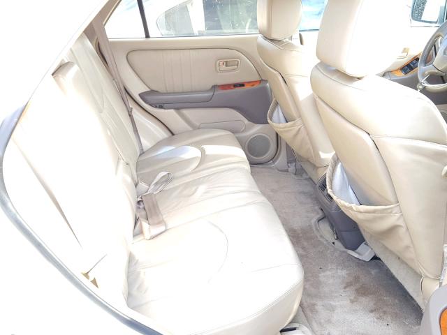 JT6GF10U8Y0079975 - 2000 LEXUS RX 300 WHITE photo 6