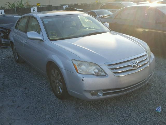 4T1BK36BX6U092003 - 2006 TOYOTA AVALON XL SILVER photo 1