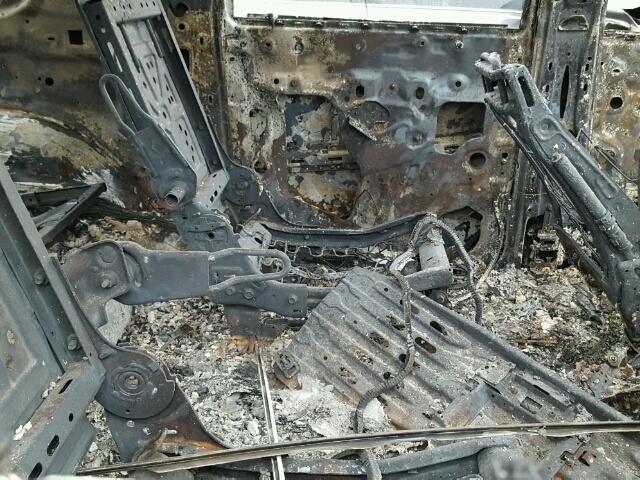 1GKS2JKJ3FR550963 - 2015 GMC YUKON XL D BURN photo 6