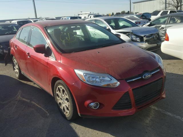 1FAHP3F2XCL104884 - 2012 FORD FOCUS SE RED photo 1