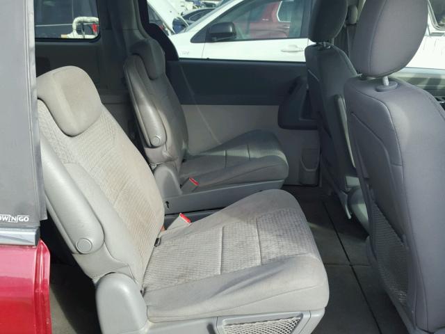 2A8HR44E89R528953 - 2009 CHRYSLER TOWN & COU RED photo 6