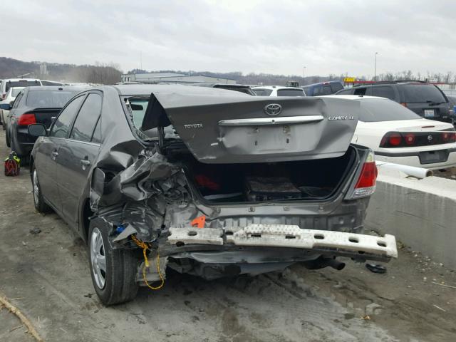 4T1BE30K35U523862 - 2005 TOYOTA CAMRY LE GRAY photo 9