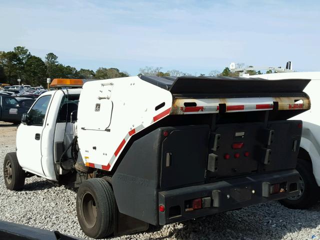 1GBJC34141E307454 - 2001 CHEVROLET SILVERADO WHITE photo 3