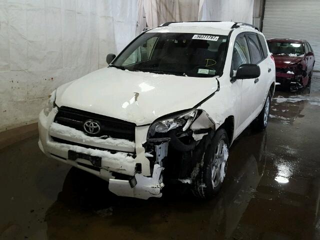 JTMBF35V195008900 - 2009 TOYOTA RAV4 WHITE photo 2