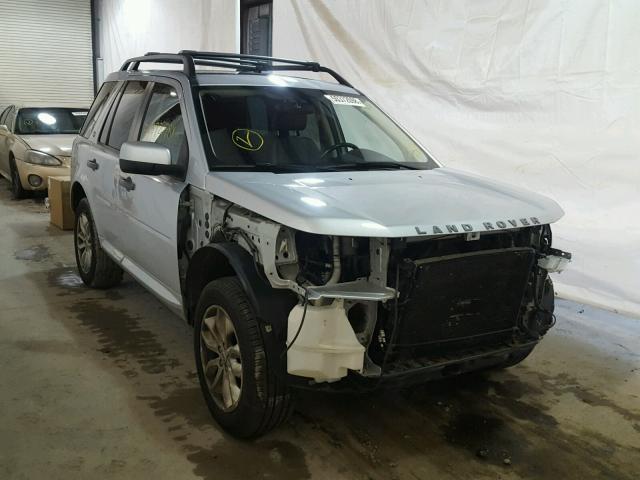 SALFR2BN8BH231357 - 2011 LAND ROVER LR2 HSE SILVER photo 1