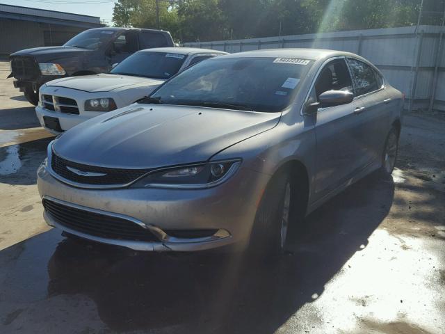 1C3CCCAB9FN739714 - 2015 CHRYSLER 200 LIMITE SILVER photo 2