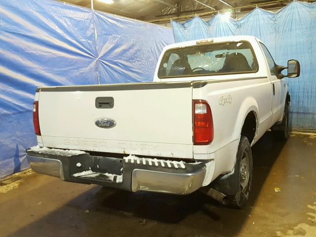 1FTSF21Y27EA47955 - 2007 FORD F250 SUPER WHITE photo 4