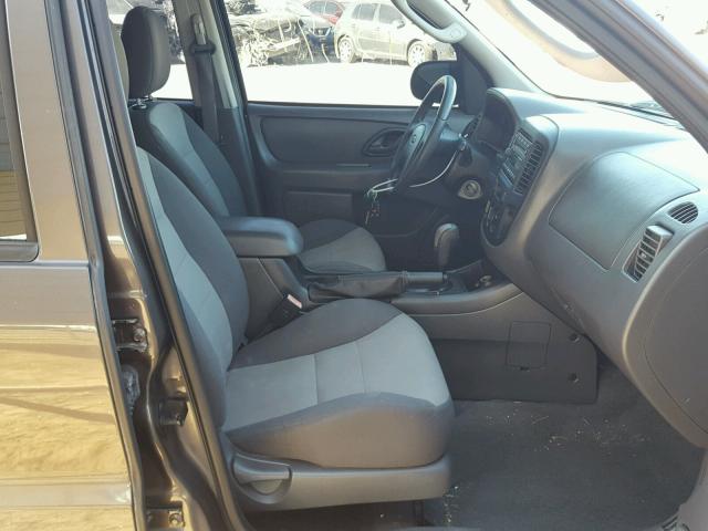 1FMYU02Z16KC95587 - 2006 FORD ESCAPE XLS GRAY photo 4
