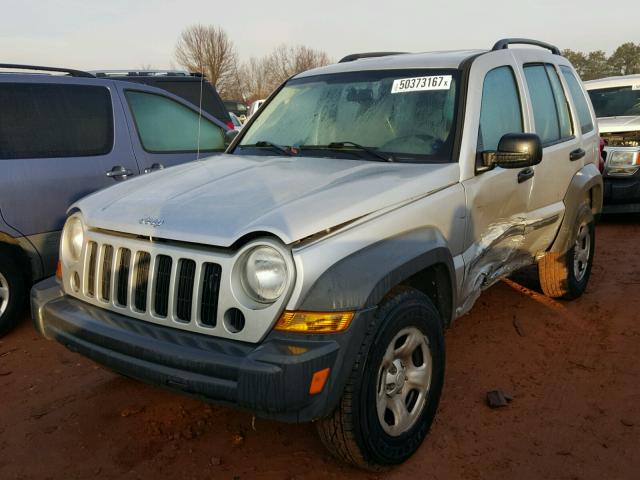 1J4GK48K67W507136 - 2007 JEEP LIBERTY SP SILVER photo 2